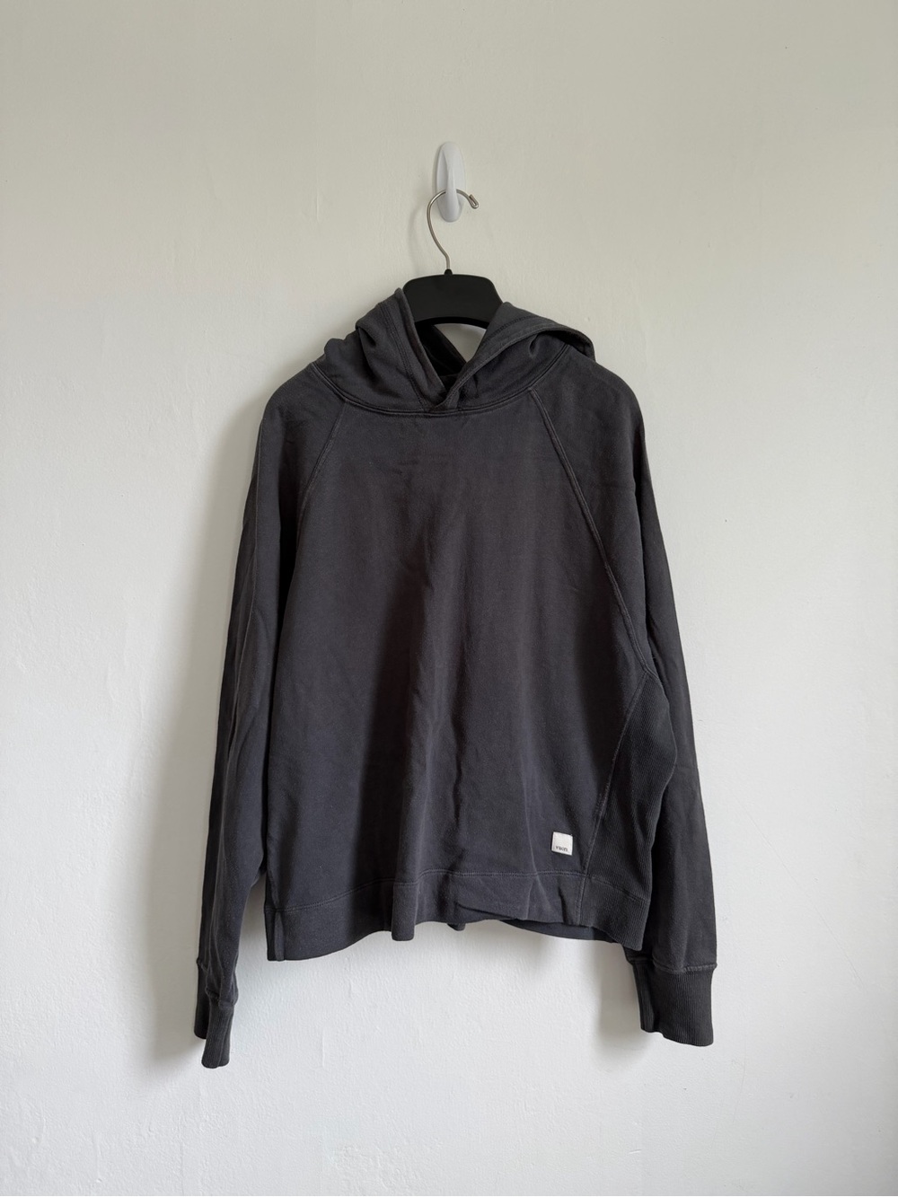 XS Vuori Sunnyside hoodie sweatshirt pullover charcoal grey gray women’s